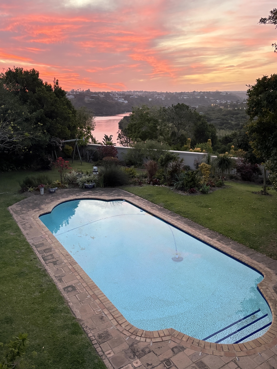 4 Bedroom Property for Sale in Nahoon Beach Eastern Cape